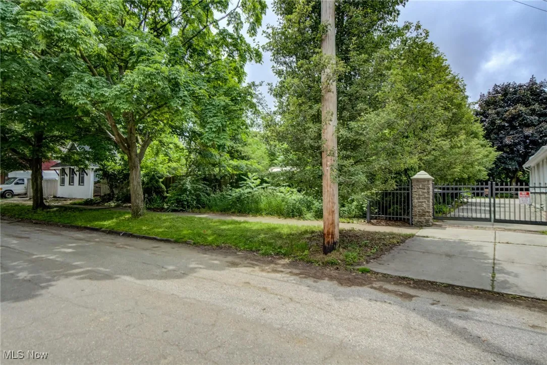 W 30th Street, Cleveland, Ohio,MLS Now Listing ID