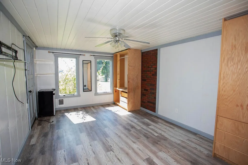 456 Sycamore Drive, Campbell, Ohio,MLS Now Listing ID