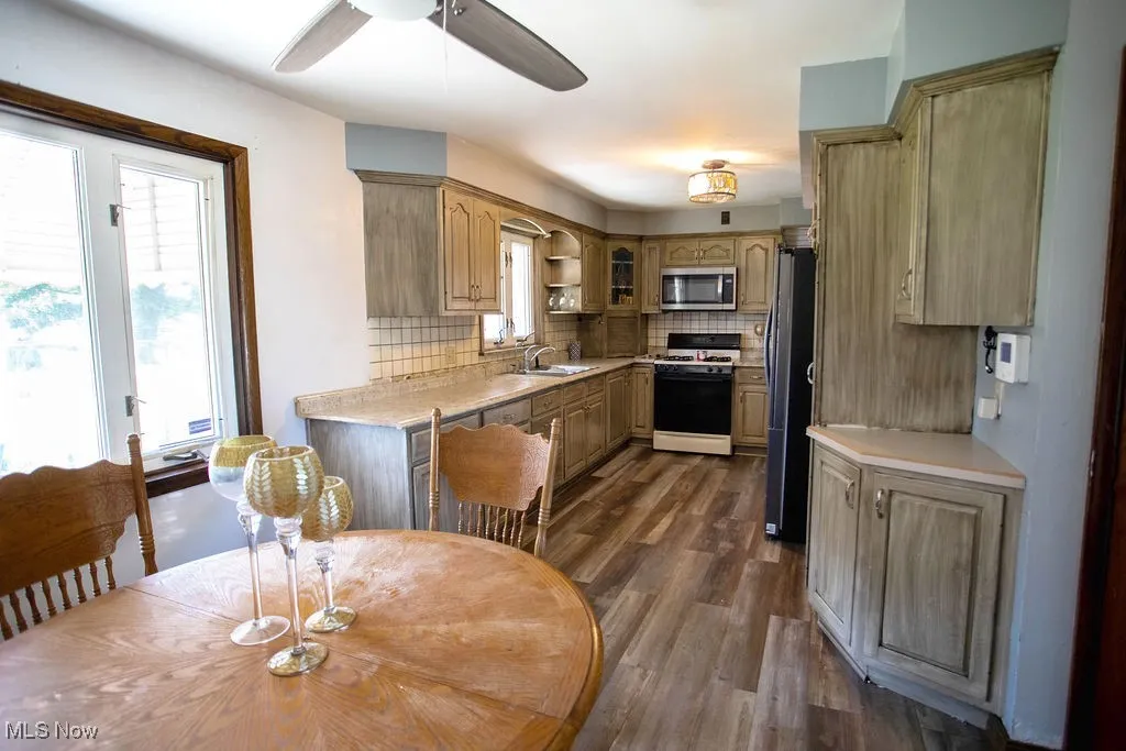 456 Sycamore Drive, Campbell, Ohio,MLS Now Listing ID