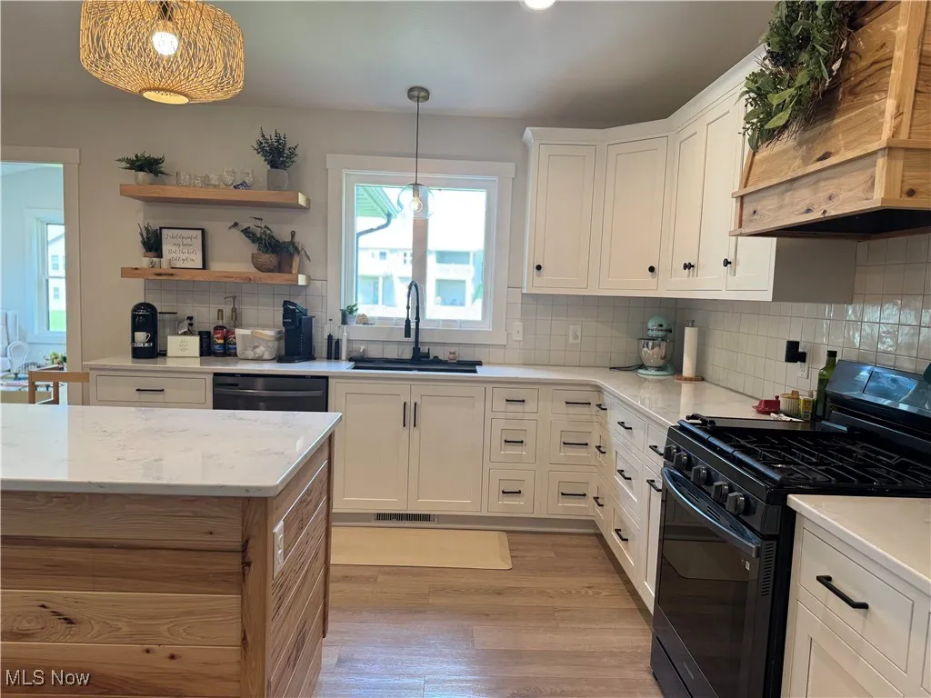1021 Firman Drive, Sugarcreek, Ohio,MLS Now Listing ID