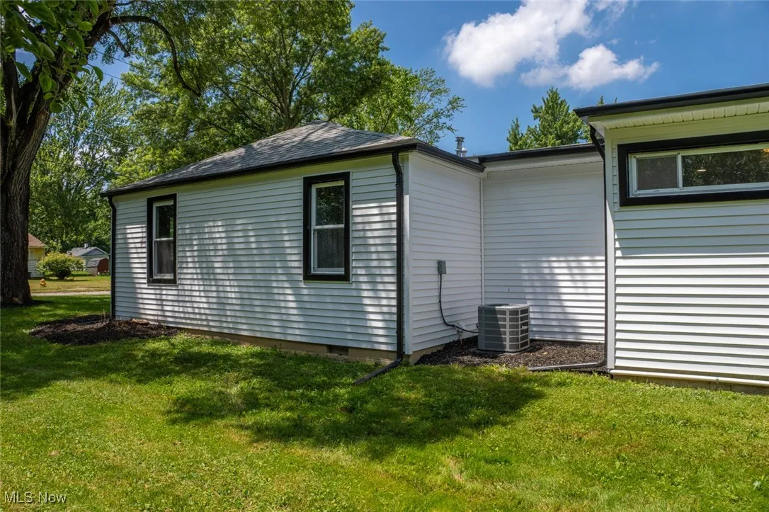 359 S Pleasant Street, Oberlin, Ohio,MLS Now Listing ID