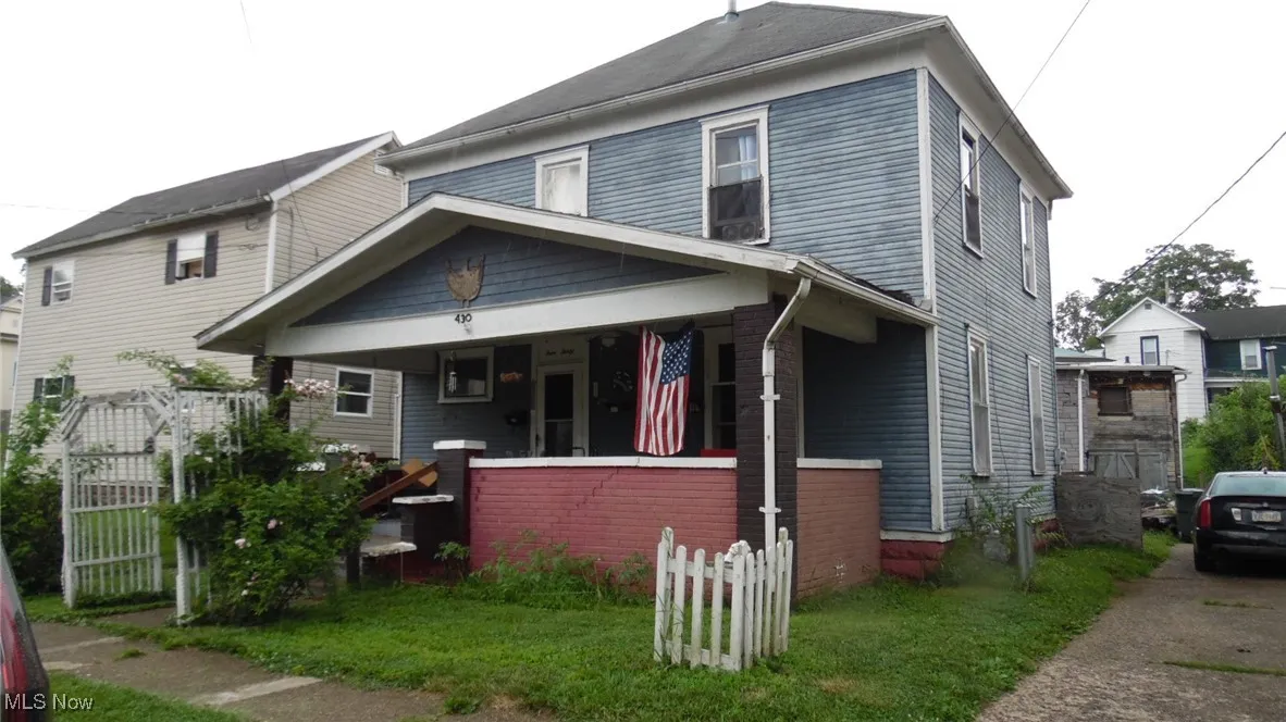 View of front of house featuring covered porch
