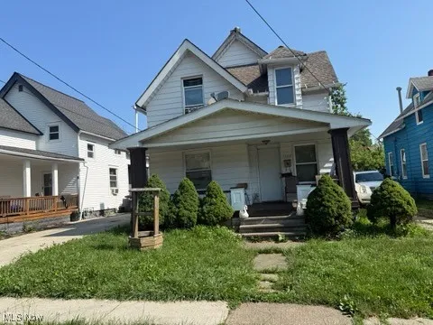View of front of house with a porch