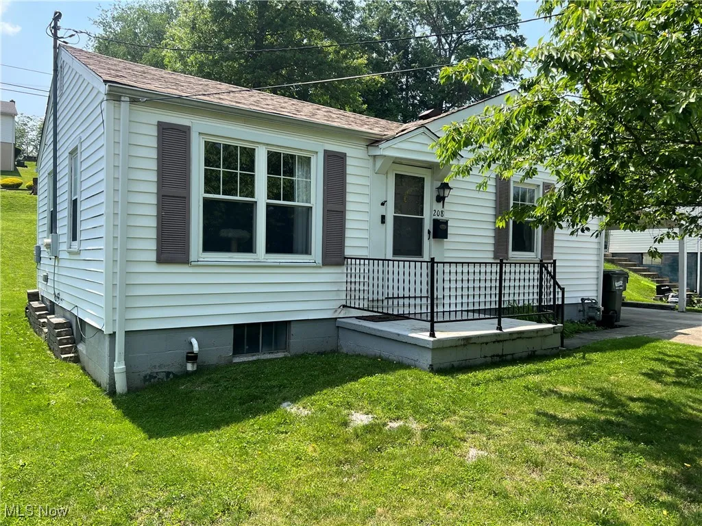 208 Park Street, St Clairsville, Ohio,MLS Now Listing ID