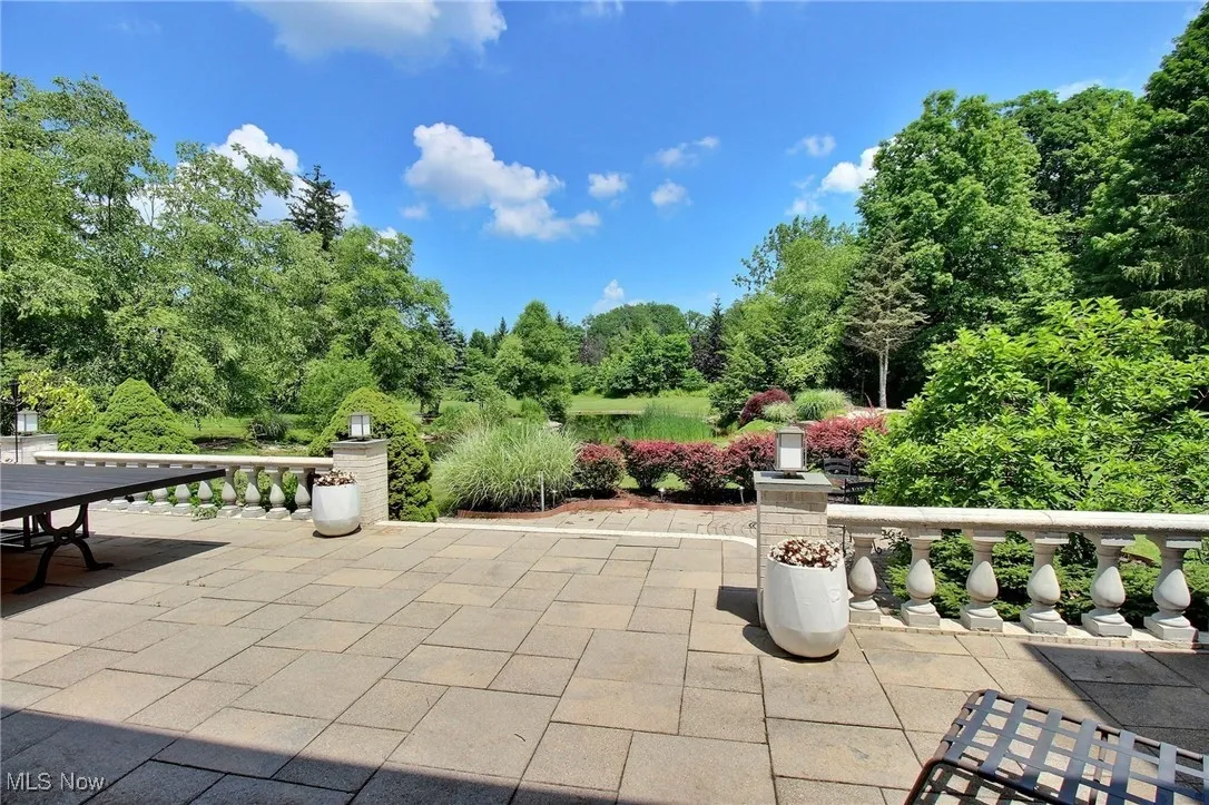 25 Brandon Court, Moreland Hills, Ohio,MLS Now Listing ID
