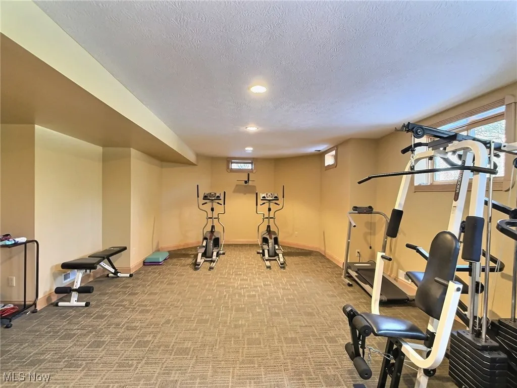 25 Brandon Court, Moreland Hills, Ohio,MLS Now Listing ID