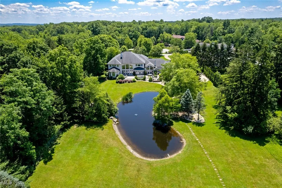 25 Brandon Court, Moreland Hills, Ohio,MLS Now Listing ID