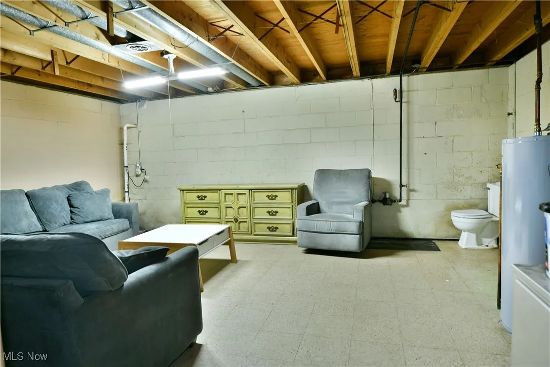 60 Woodleigh Court, Austintown, Ohio,MLS Now Listing ID