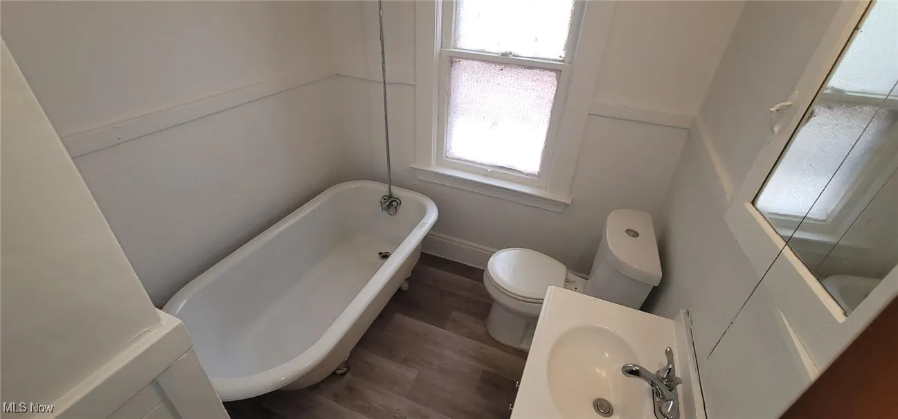 Bathroom 2nd Floor