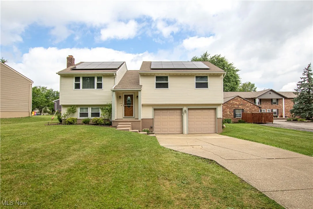 525 Valley Drive, Medina, Ohio,MLS Now Listing ID