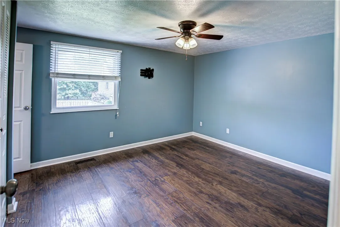 525 Valley Drive, Medina, Ohio,MLS Now Listing ID
