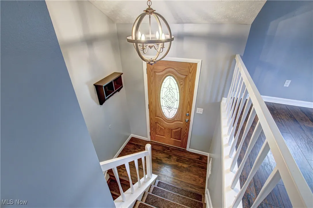 525 Valley Drive, Medina, Ohio,MLS Now Listing ID