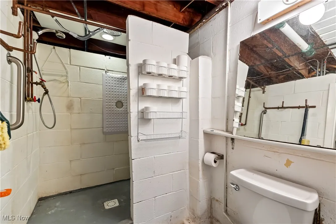 759 Valley View Drive, Brookfield, Ohio,MLS Now Listing ID