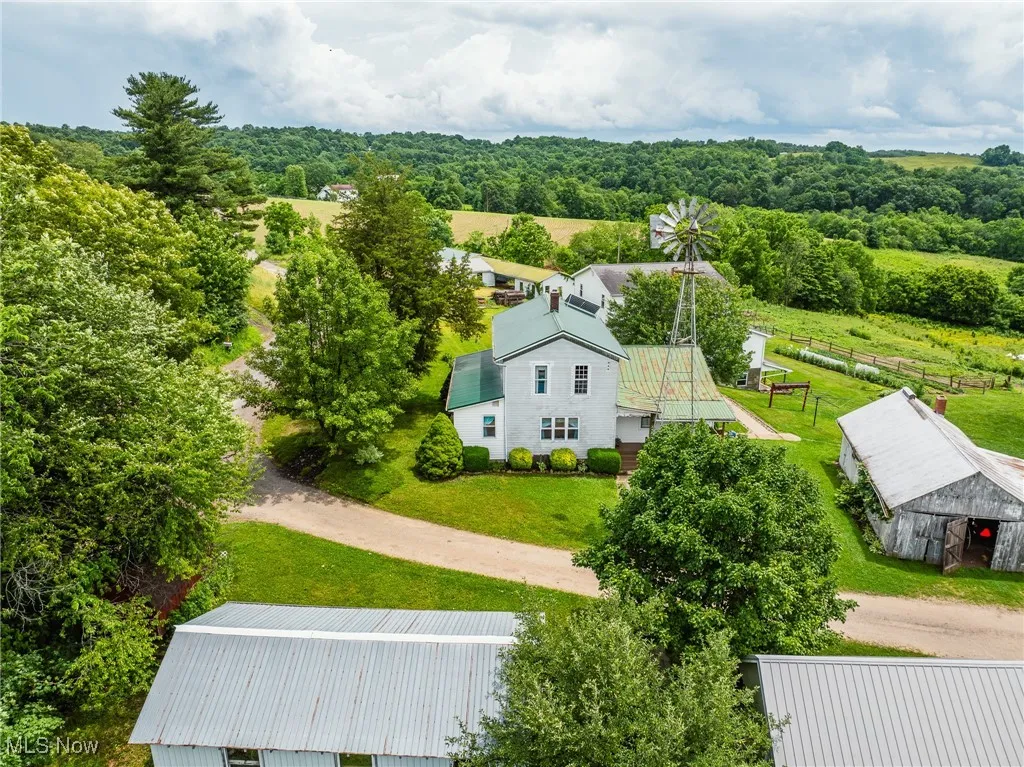 Aerial view of property and surrounding area