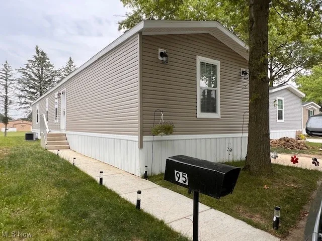95 Harold Drive, Ashland, Ohio,MLS Now Listing ID