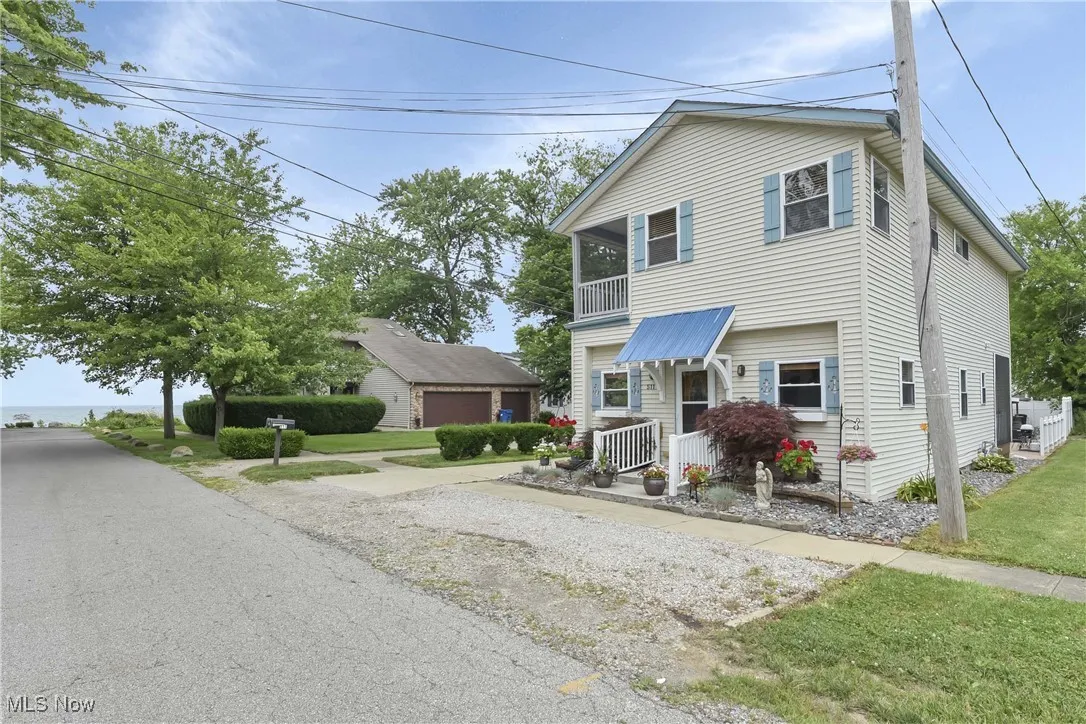 511 Sunset Avenue, Sheffield Lake, Ohio,MLS Now Listing ID