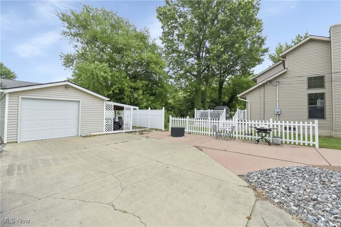 511 Sunset Avenue, Sheffield Lake, Ohio,MLS Now Listing ID