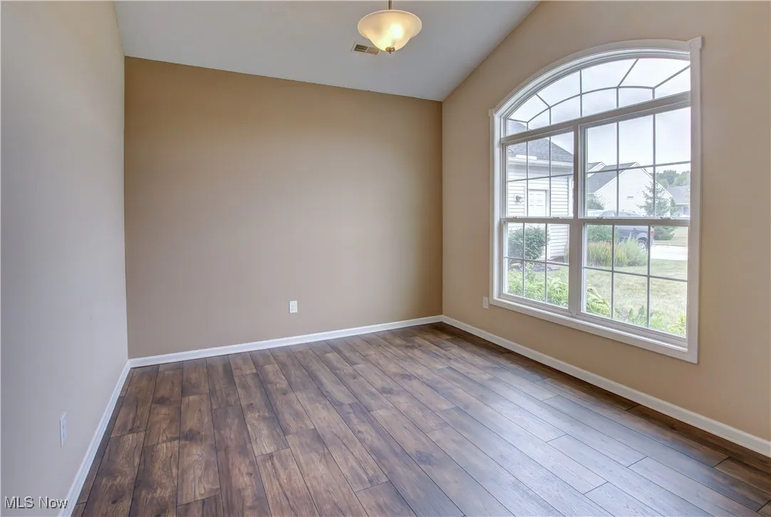 9111 Devonshire Drive, Olmsted Falls, Ohio,MLS Now Listing ID