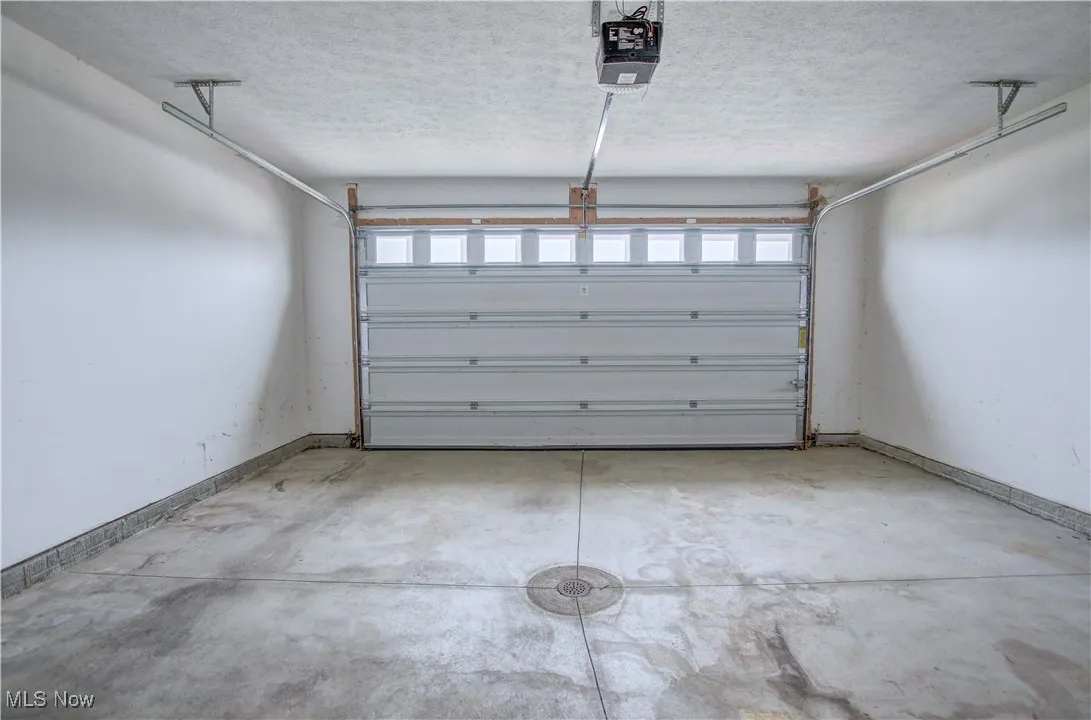 9111 Devonshire Drive, Olmsted Falls, Ohio,MLS Now Listing ID