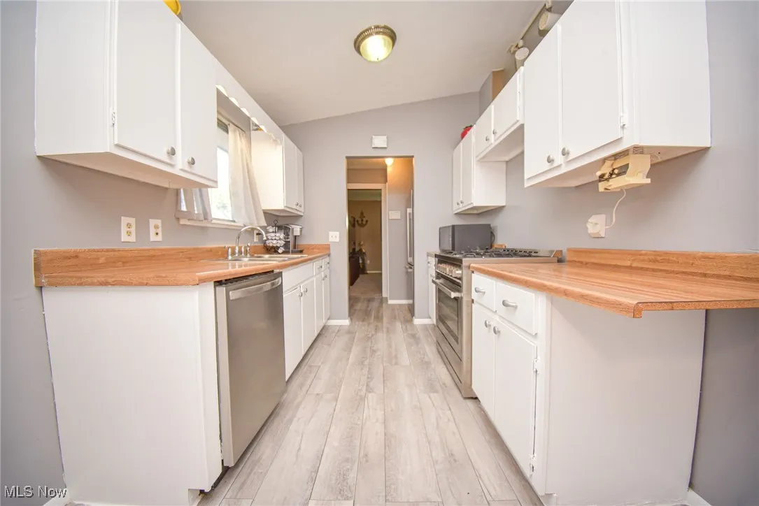 15446 Sheldon Road, Brook Park, Ohio,MLS Now Listing ID