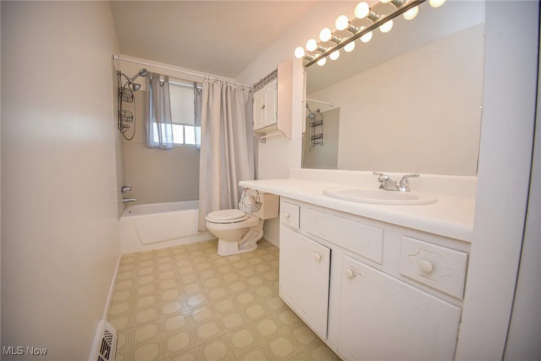 15446 Sheldon Road, Brook Park, Ohio,MLS Now Listing ID