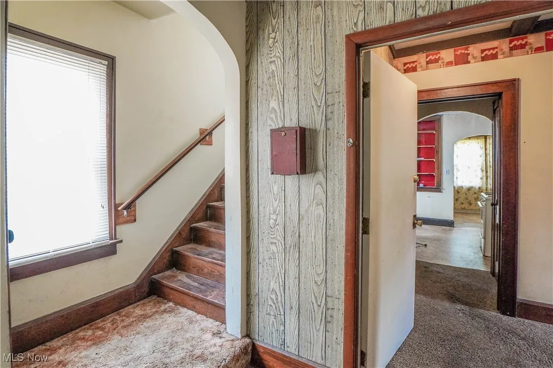 Entry for Lower and Upper Unit
