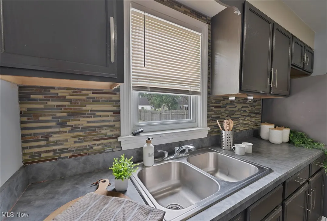 2339 Renwick Drive, Poland, Ohio,MLS Now Listing ID