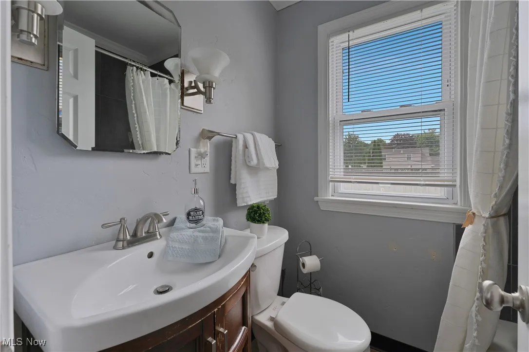 2339 Renwick Drive, Poland, Ohio,MLS Now Listing ID