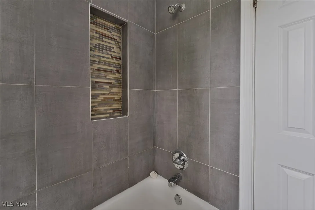 2339 Renwick Drive, Poland, Ohio,MLS Now Listing ID