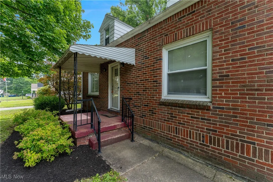 2339 Renwick Drive, Poland, Ohio,MLS Now Listing ID