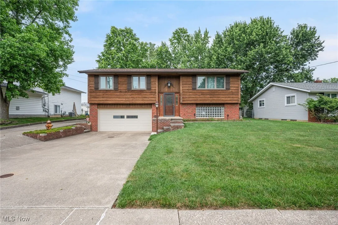219 Monroe Drive, Northfield, Ohio,MLS Now Listing ID