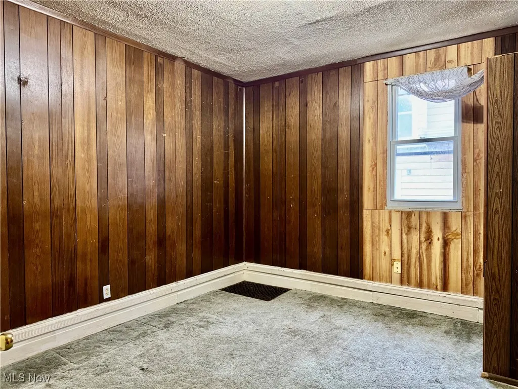 543 E Buchtel Avenue, Akron, Ohio,MLS Now Listing ID