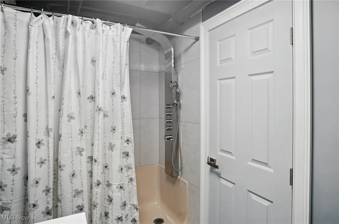 1974 Hawthorne Avenue, Stow, Ohio,MLS Now Listing ID