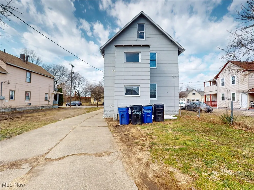 3229 W 32nd Street, Cleveland, Ohio,MLS Now Listing ID