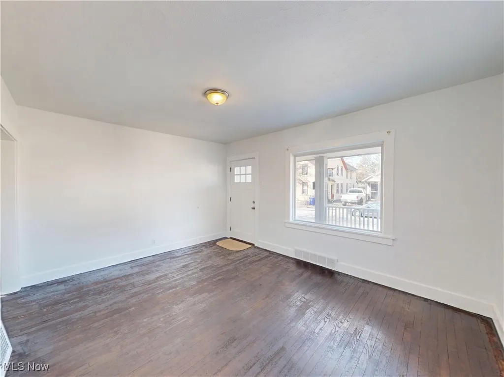 3229 W 32nd Street, Cleveland, Ohio,MLS Now Listing ID