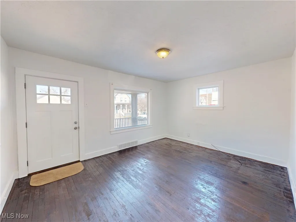 3229 W 32nd Street, Cleveland, Ohio,MLS Now Listing ID
