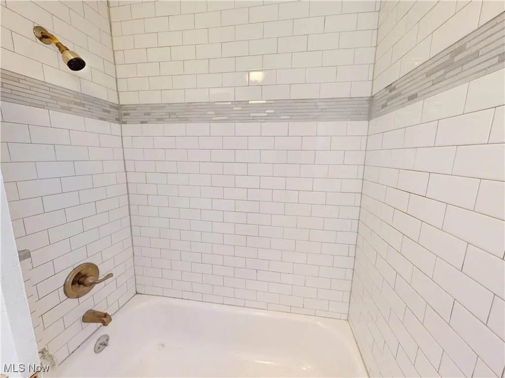 3229 W 32nd Street, Cleveland, Ohio,MLS Now Listing ID