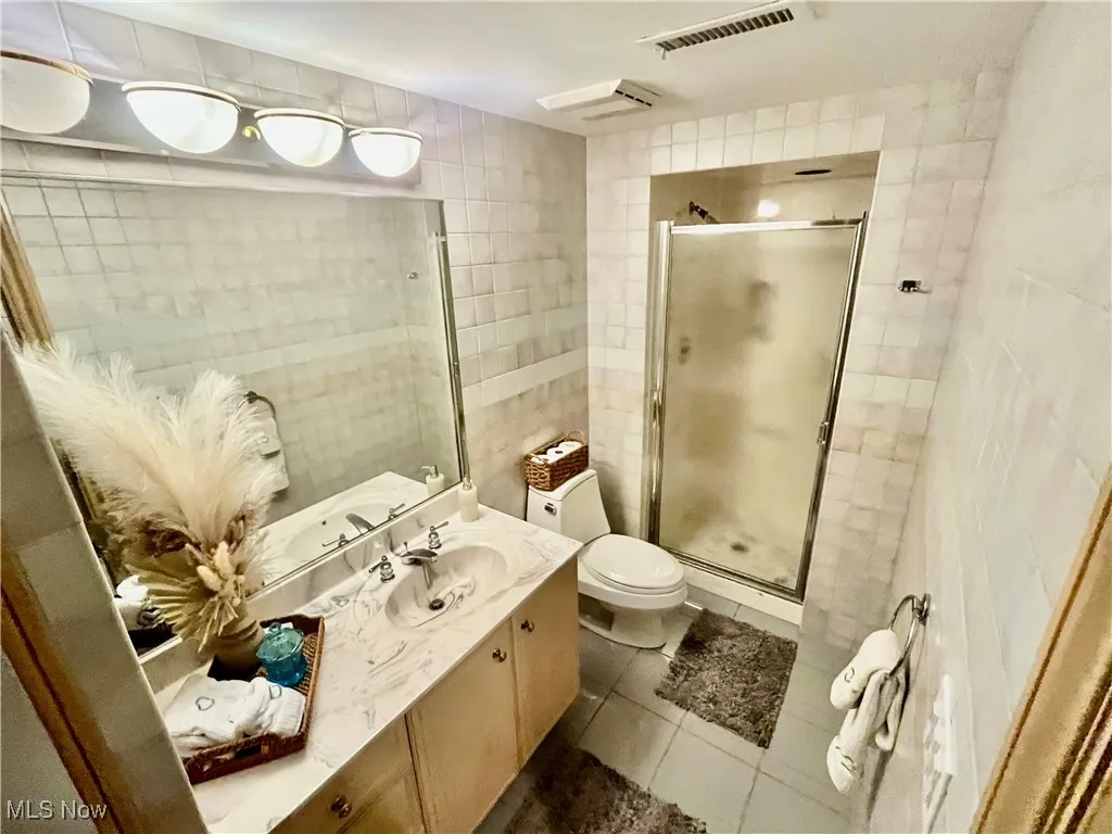 23547 Quail Hollow, Westlake, Ohio,MLS Now Listing ID