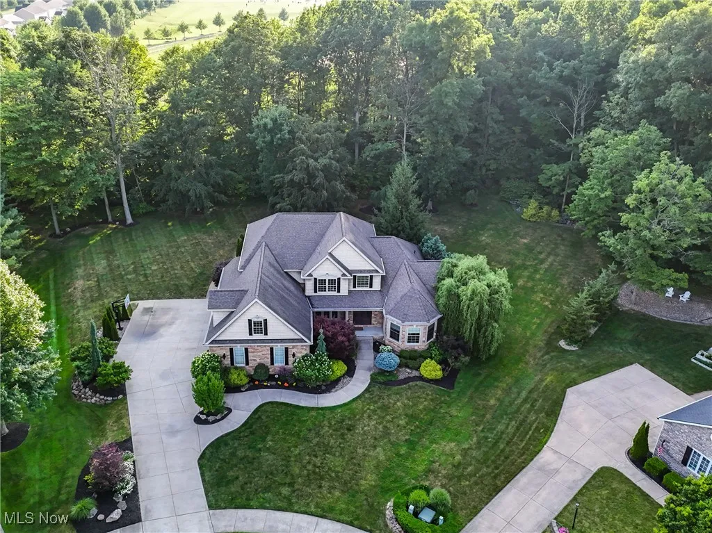 Aerial view of property and surrounding area