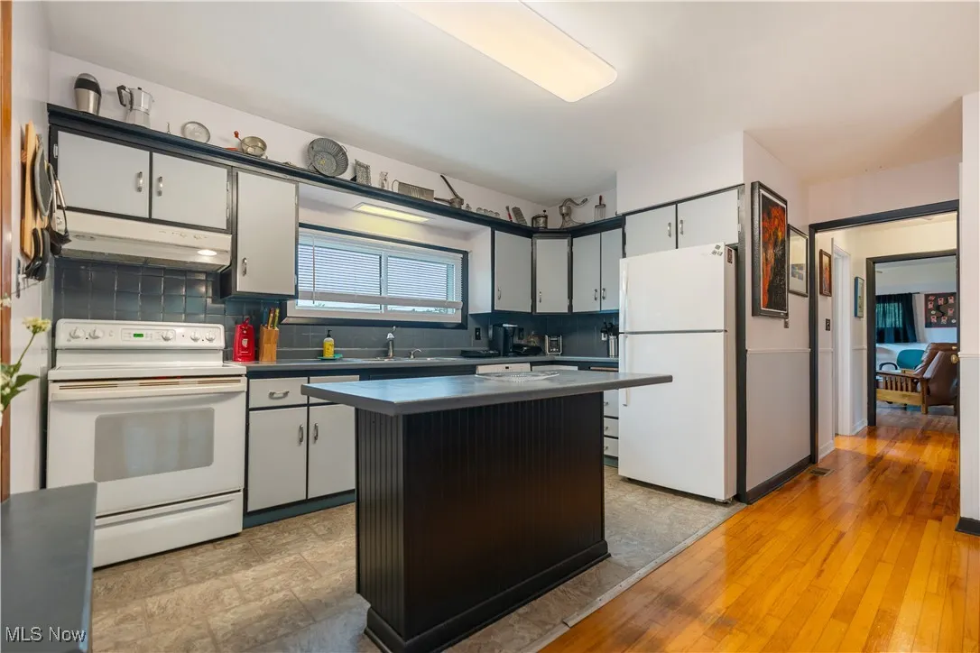 819 Sunset View Boulevard, Tallmadge, Ohio,MLS Now Listing ID