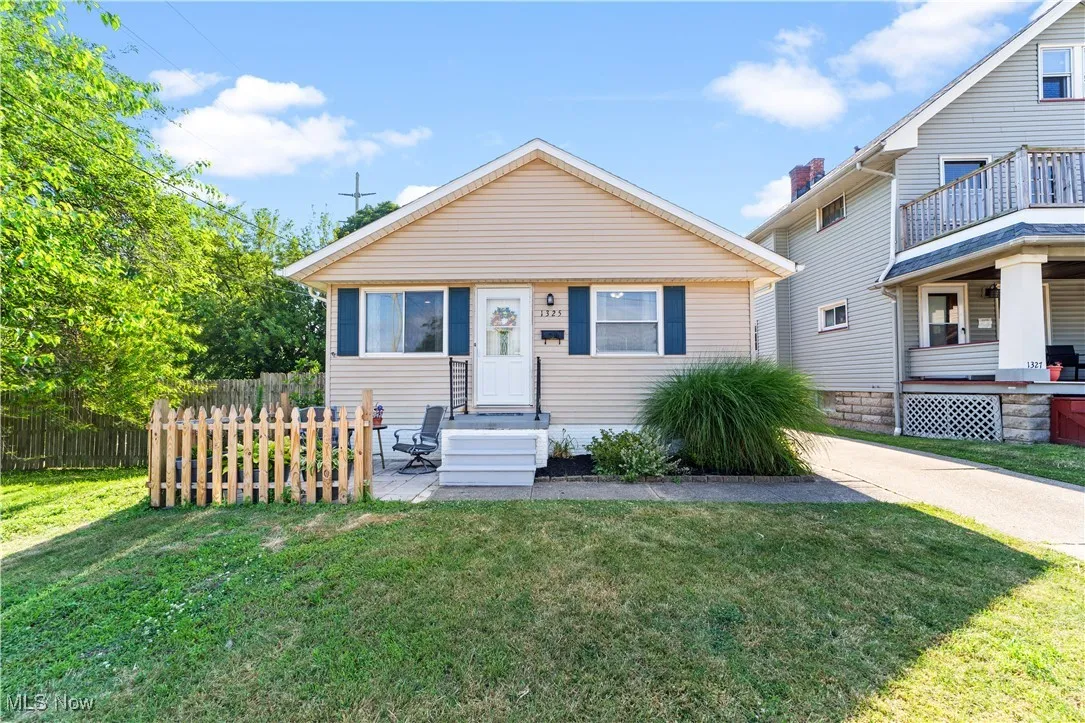 1325 Thoreau Road, Lakewood, Ohio 44107,MLS Now Listing ID