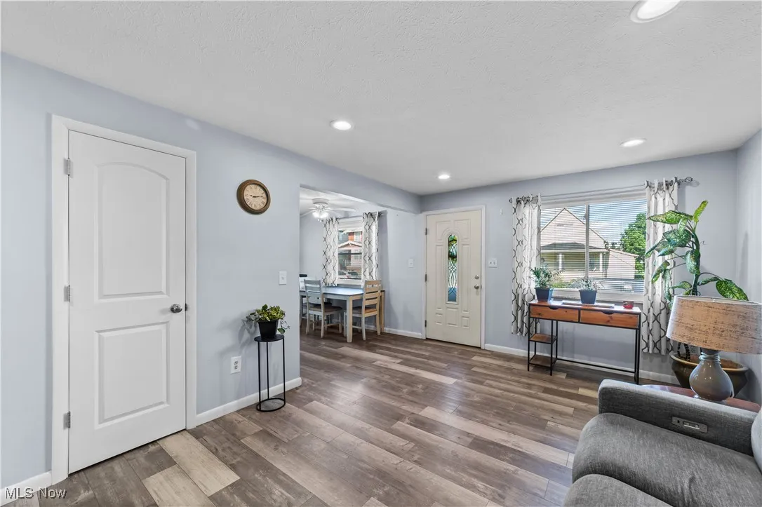 1325 Thoreau Road, Lakewood, Ohio 44107,MLS Now Listing ID