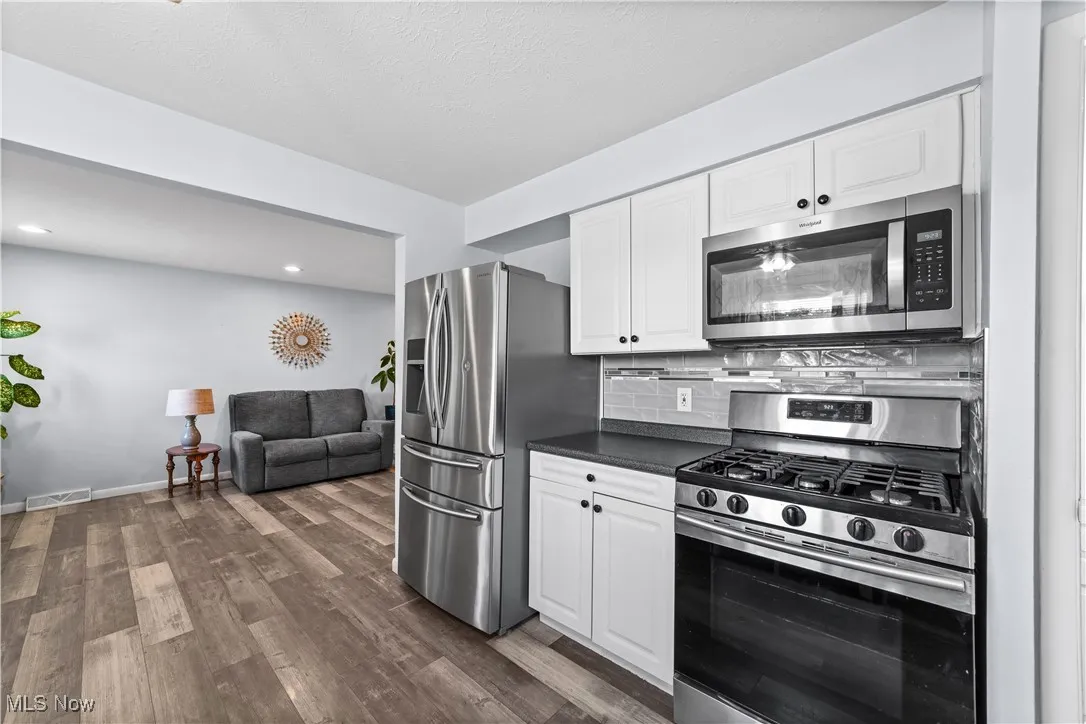 1325 Thoreau Road, Lakewood, Ohio 44107,MLS Now Listing ID