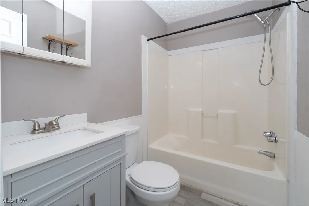 1214 E 360th Street, Eastlake, Ohio,MLS Now Listing ID