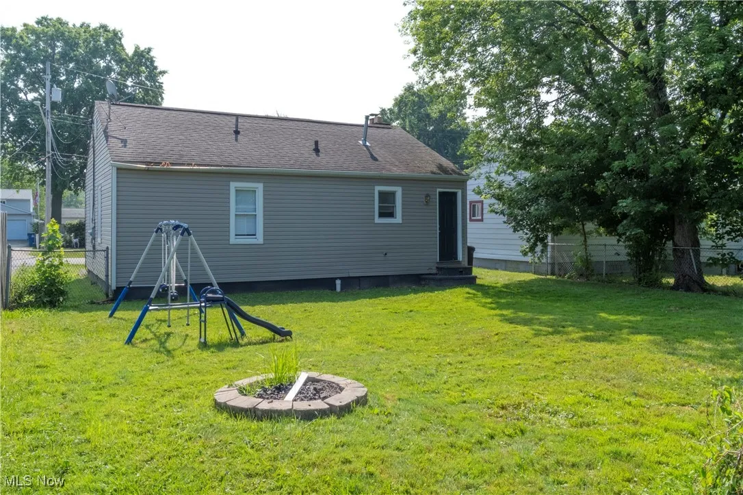 1214 E 360th Street, Eastlake, Ohio,MLS Now Listing ID
