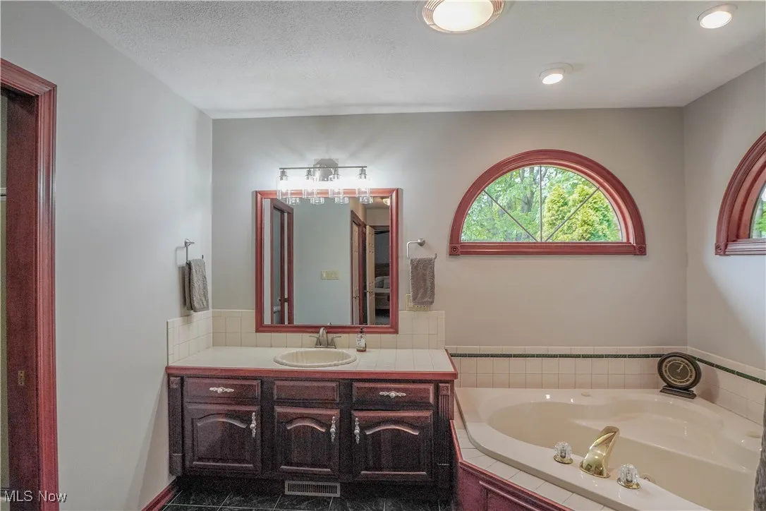 2641 Topflite Drive, Akron, Ohio,MLS Now Listing ID