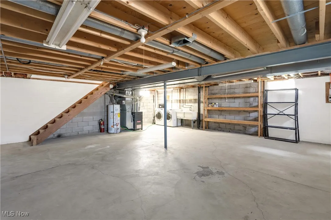 5605 Madrid Drive, Youngstown, Ohio,MLS Now Listing ID
