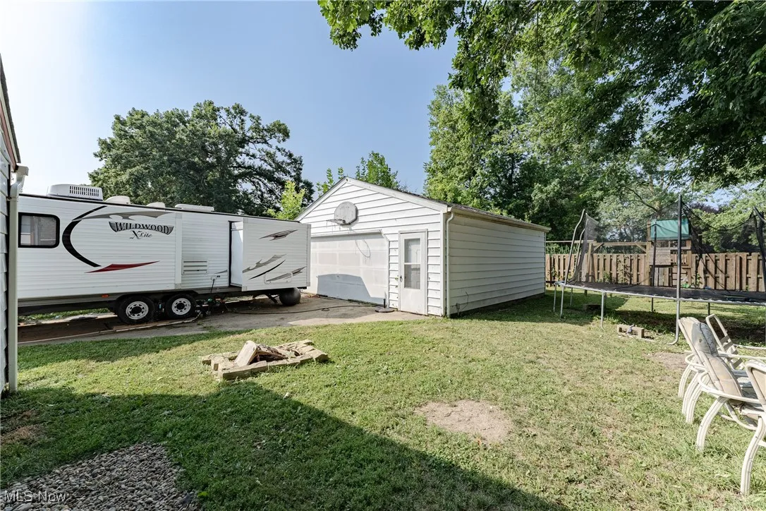 208 Parkway Drive, Eastlake, Ohio 44095,MLS Now Listing ID