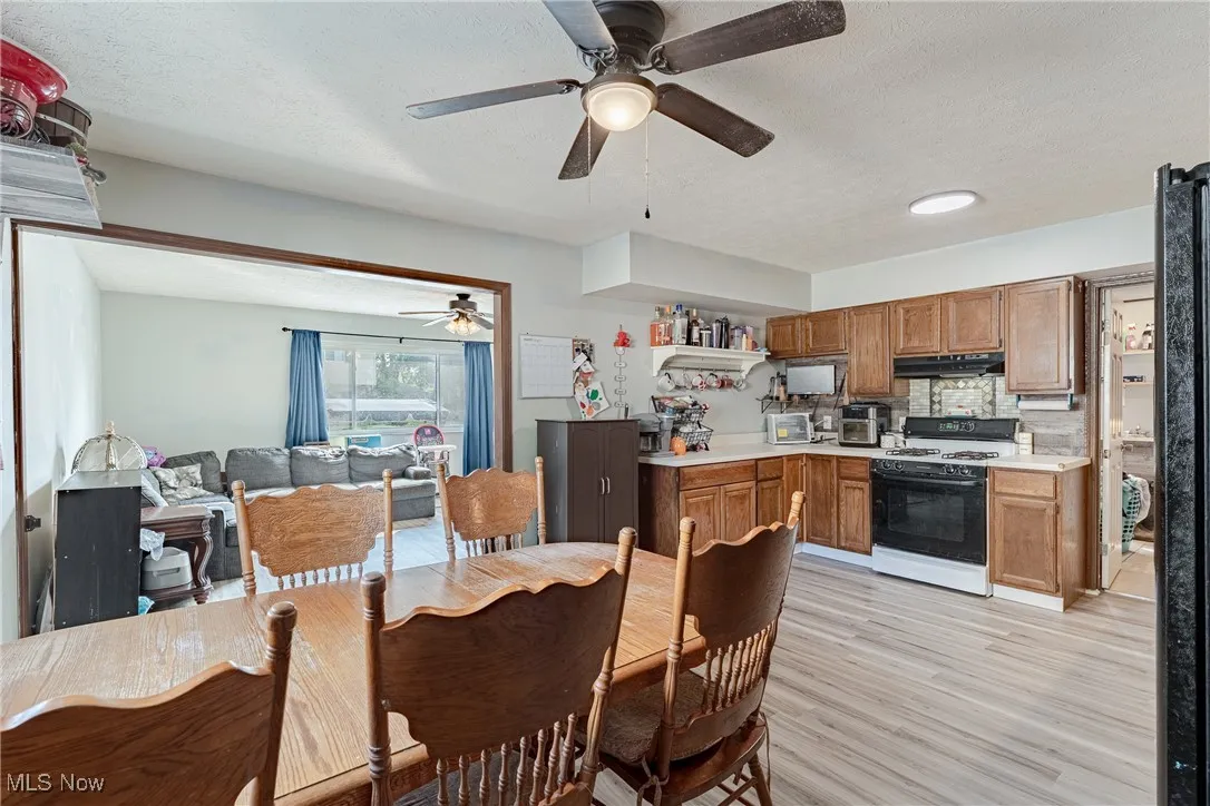 208 Parkway Drive, Eastlake, Ohio 44095,MLS Now Listing ID