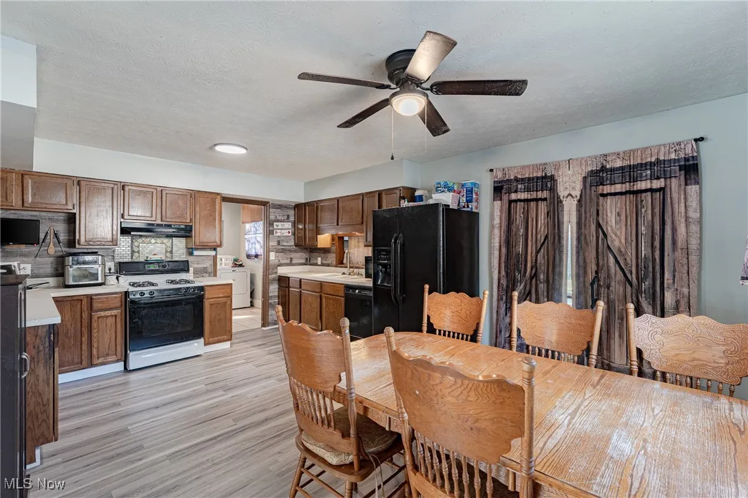208 Parkway Drive, Eastlake, Ohio 44095,MLS Now Listing ID